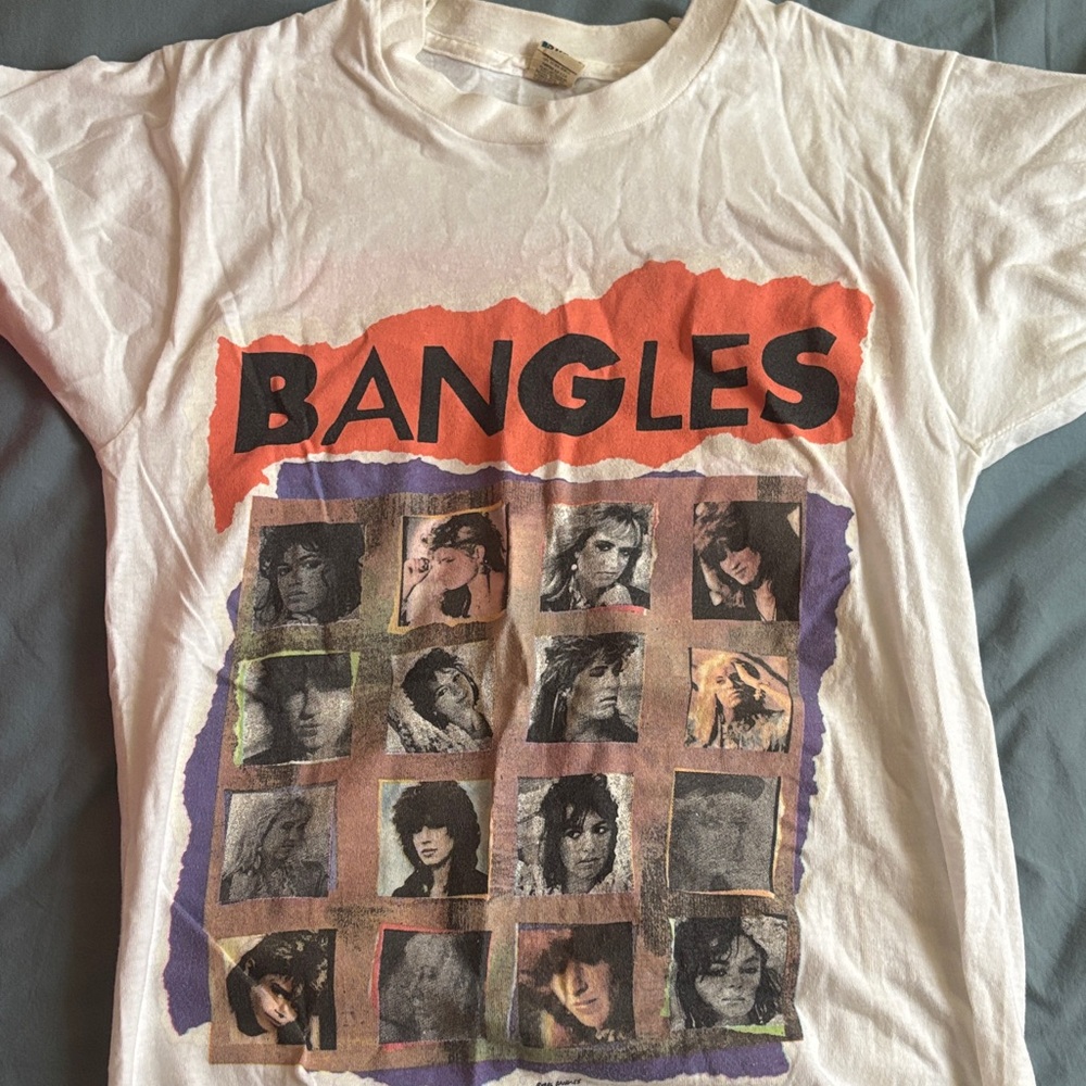 Bangles Graphic Tshirt- White